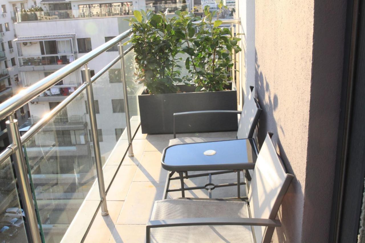 Grozavesti Luxury Apartment With 2 Rooms Bukarest Kültér fotó